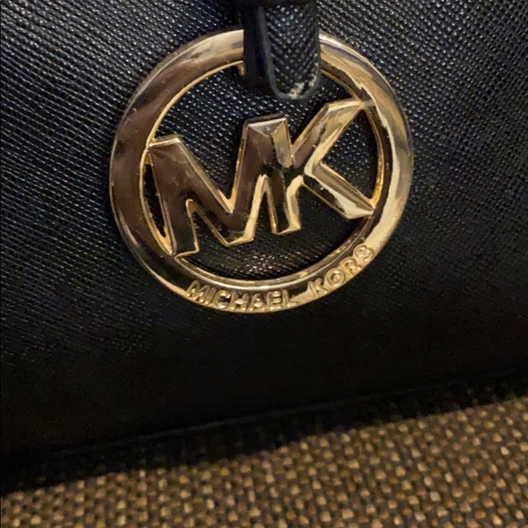 Michael Kors Tote Bag - Picture 2 of 4